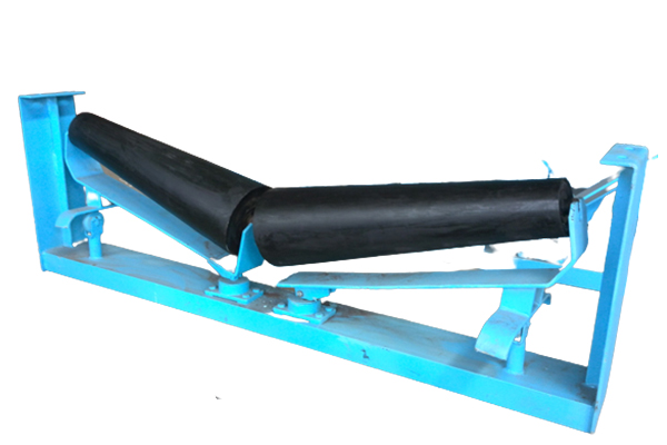 錐(zhui)形下(xia)調心(xin)托輥(gun)組